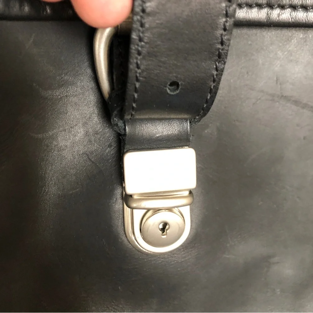 Vintage Handcrafted in ENGLAND Men’s Genuine Leather Bag/Briefcase Black